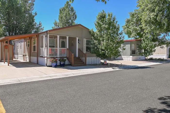 Aspen Ridge Manufactured Home Community Picture 6