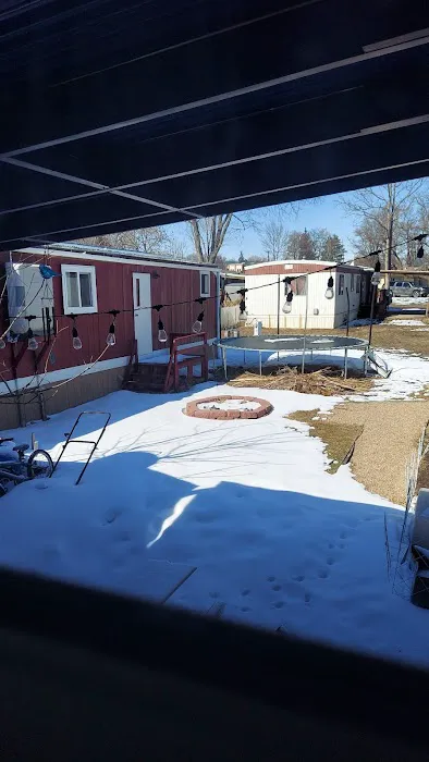 Paradise Village Mobile Home Picture 5