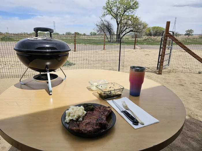 B Bold Ranch RV Park & Storage Picture 10