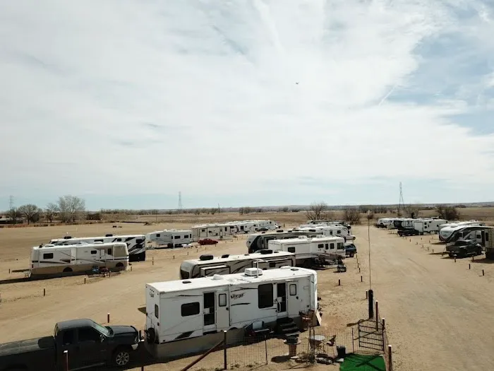 B Bold Ranch RV Park & Storage Picture 5