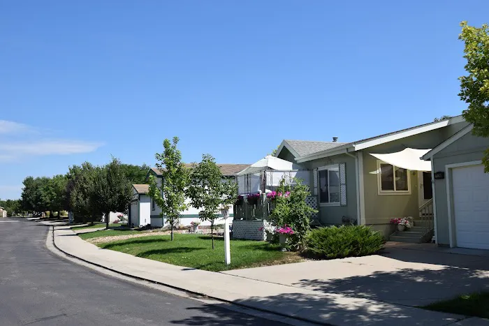 Longview Manufactured Home Community Picture 4