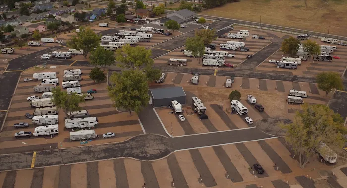 Evans RV Park Picture 9