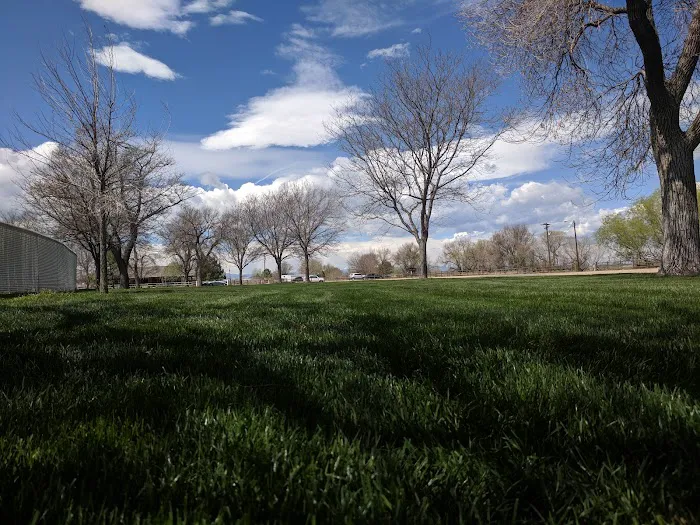 Holiday Village Picture 3