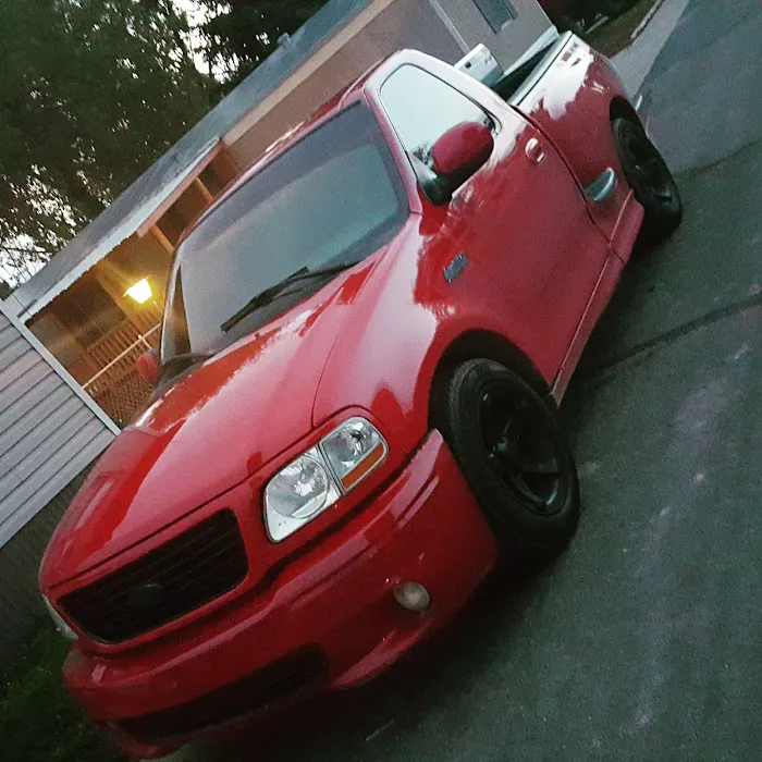 Woodlands East Picture 5