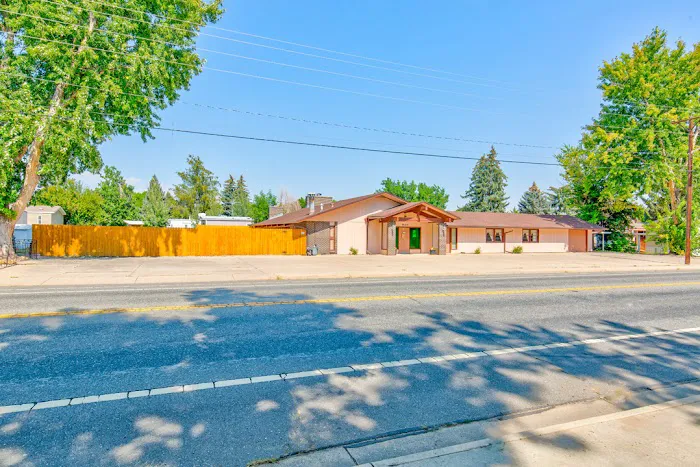 Mountain View Picture 5