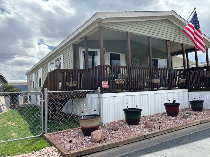 Casa Estates Picture 6