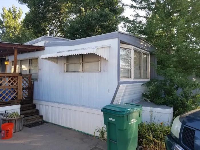 Kersey Mobile Home Park Picture 3