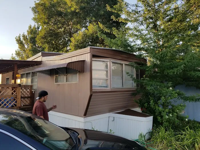 Kersey Mobile Home Park Picture 7