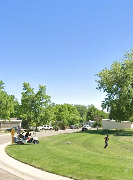 Vista Village Mobile Home Picture 10