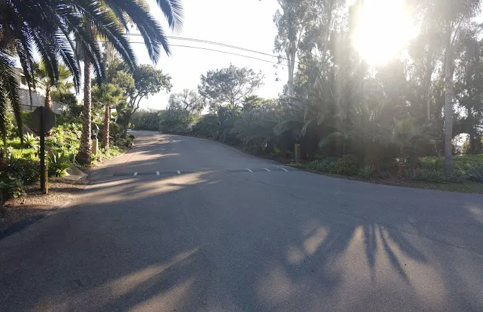 La Cumbre Mobilehome Park Picture 2