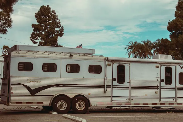 Earl Warren RV Park Picture 10