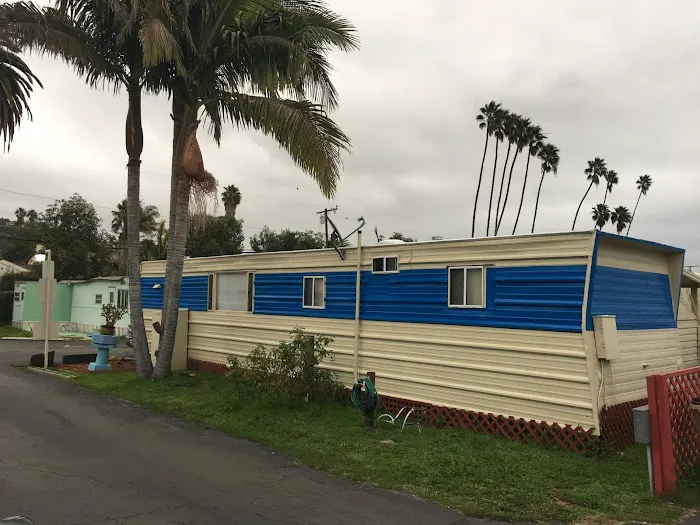 Tropical Gardens Mobile Home Park Picture 5