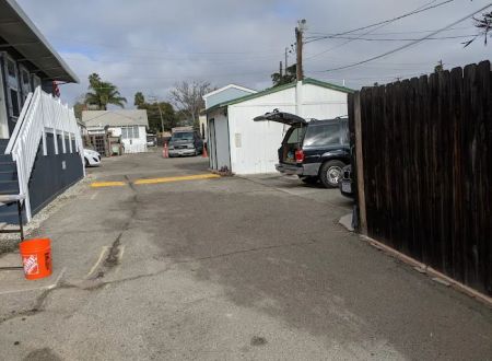 Holiday Mobilehome Park