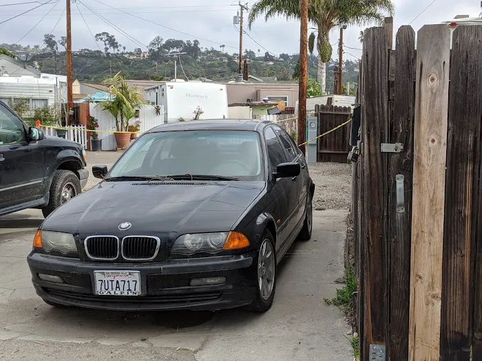 Holiday Mobilehome Park Picture 2