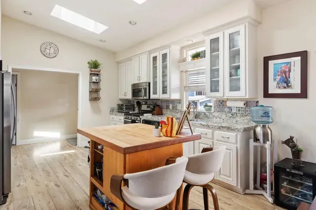 The Willows Mobile Home Park Picture 4