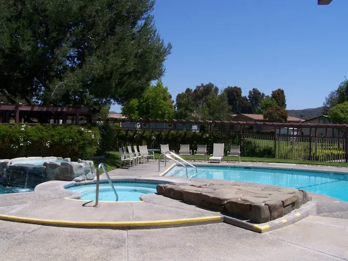 Sunnyhills Mobile Home Community Picture 5