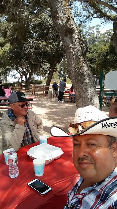 Airport Mobile Home Park Picture 7