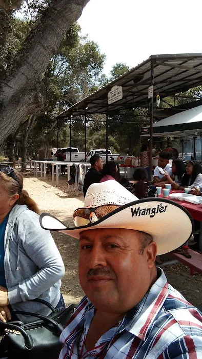 Airport Mobile Home Park Picture 9