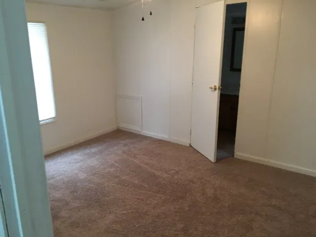 Salmon Brook Picture 4