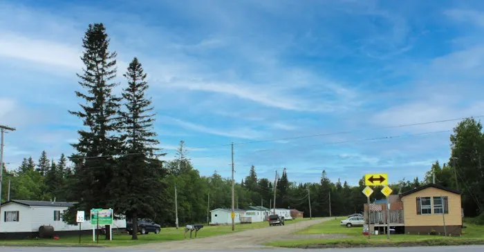 Casey’s Trailer Park Picture 2