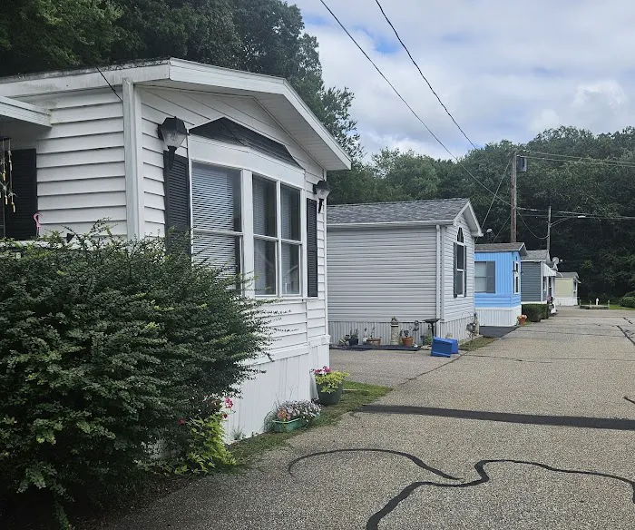 Tunnel Hill Mobile Home Community Picture 2