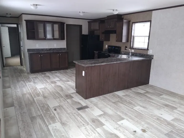 Northand Square Mobile Home Park Picture 1