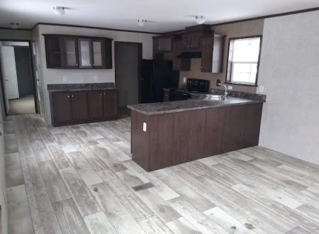 Northand Square Mobile Home Park