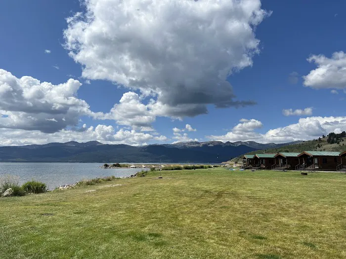 Yellowstone Holiday Resort Picture 3