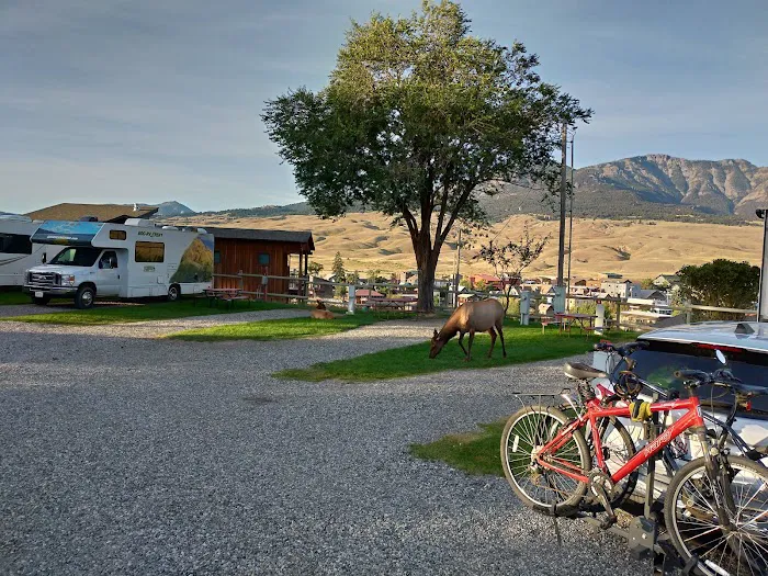 Sun Outdoors Yellowstone North Picture 2