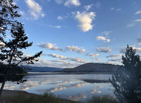 Madison Arm Resort