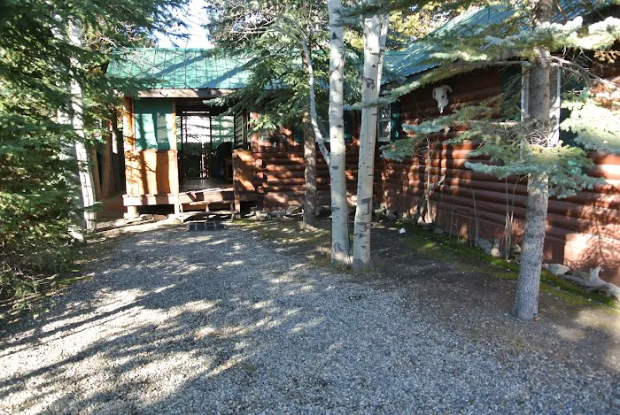 Wagonwheel RV and Cabin Picture 9