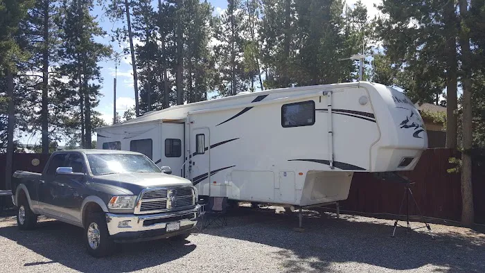 Hideaway RV Park Picture 5