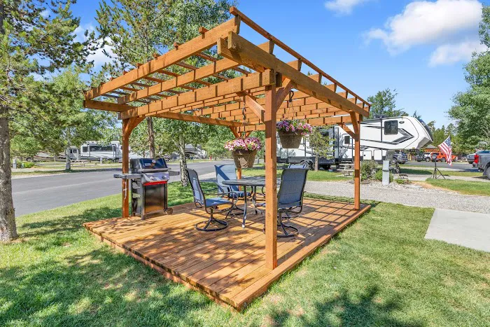 Yellowstone Grizzly RV Park Picture 4