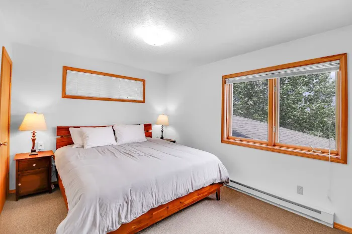 Yellowstone Grizzly RV Park Picture 9