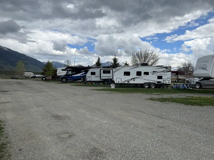 Driftwaters Resort Picture 1