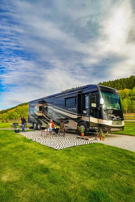 Red Rock RV Park Picture 5