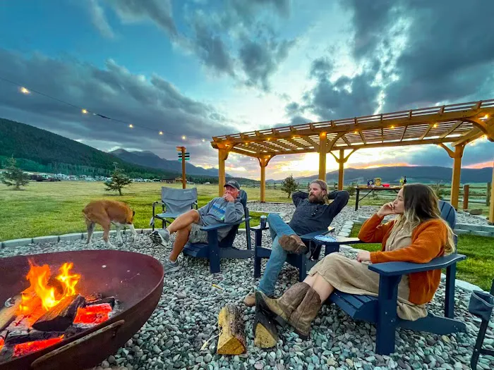 Red Rock RV Park Picture 10