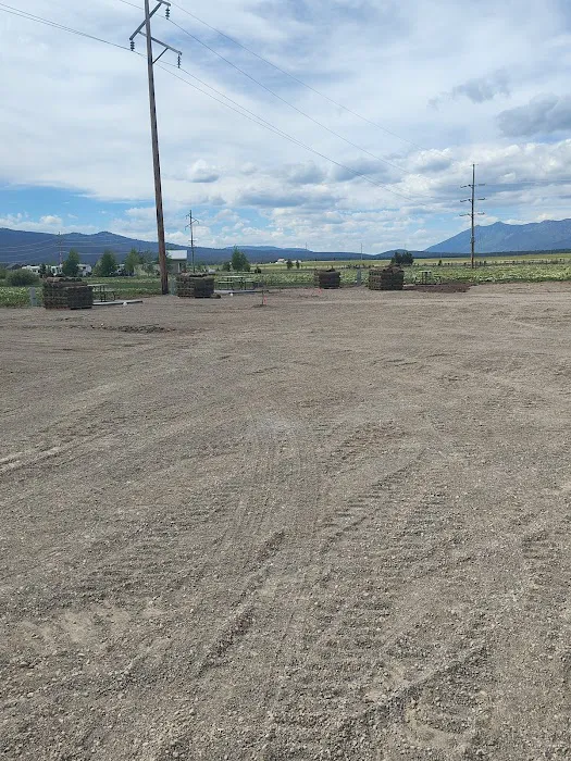 Yellowstone Adventure RV Picture 1