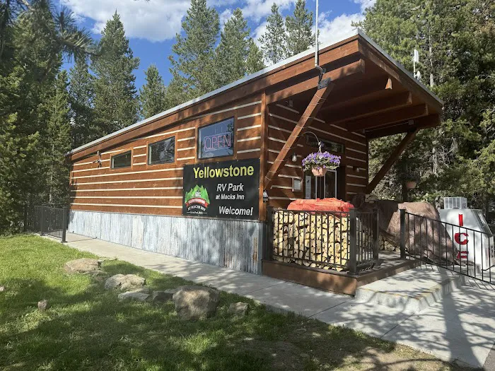 Yellowstone RV Park at Mack's Inn Picture 5