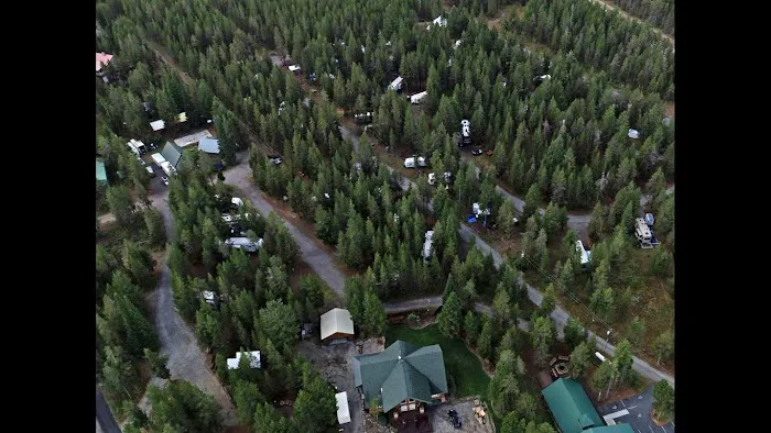 Yellowstone RV Park at Mack's Inn Picture 9