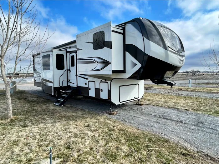 Sugar City RV Park Picture 8