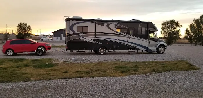 Yellowstone Lakeside RV Park Picture 5