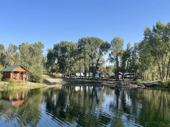 Mountain River Ranch RV Park, Themed Western Cabins, Glamping Yurts Picture 1