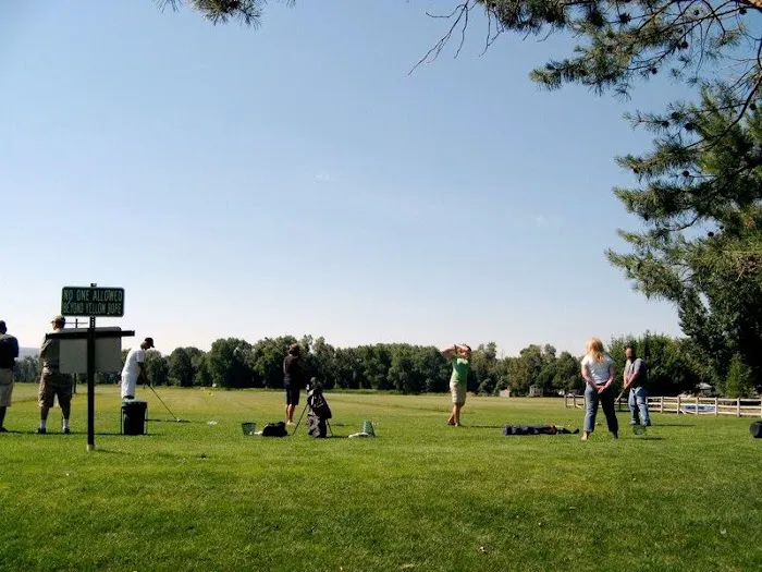 7N Ranch Resort Picture 4