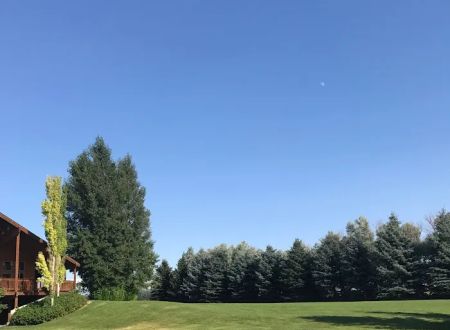 The Lodge at Western Wings, RV Park