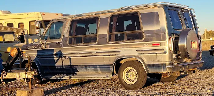 Pinewood Estates Picture 1