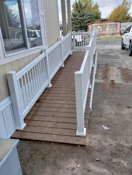 Pinewood Estates Picture 6