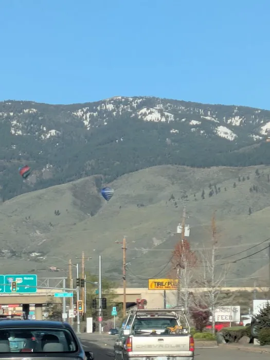 Silver State Mobile Home Park Picture 4