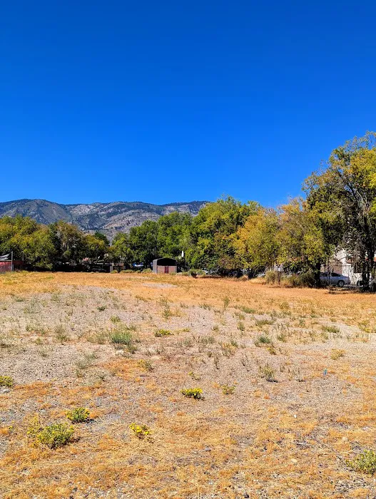 Mountain's Edge Community Picture 3