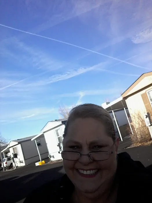 Snowflake Mobile Home Park Picture 3